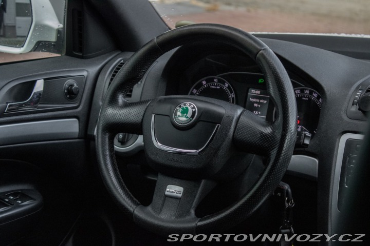 Škoda Octavia RS 2.0 TFSI RS 2010