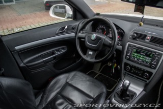 Škoda Octavia RS 2.0 TFSI RS 2010