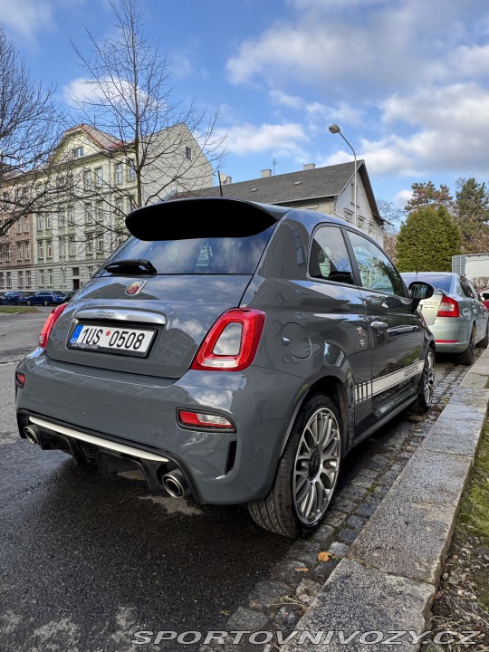 Abarth 595 2018
