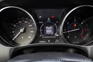 Jaguar XE 2.0 I4D 180k R-Sport  AT 2017