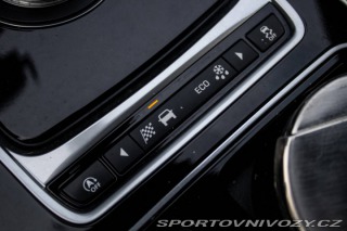 Jaguar XE 2.0 I4D 180k R-Sport  AT 2017