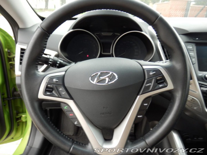 Hyundai Veloster 1.6i Prémium,Automat 2012