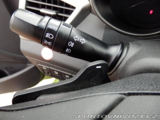 Hyundai Veloster 1.6i Prémium,Automat 2012