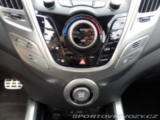 Hyundai Veloster 1.6i Prémium,Automat 2012