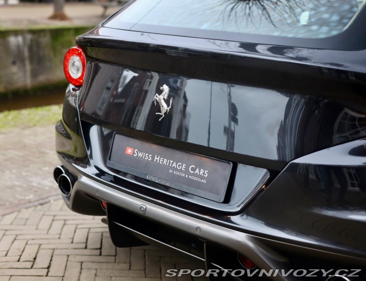 Ferrari FF 6.3 V12 4x4 *V záruke*Zd 2012