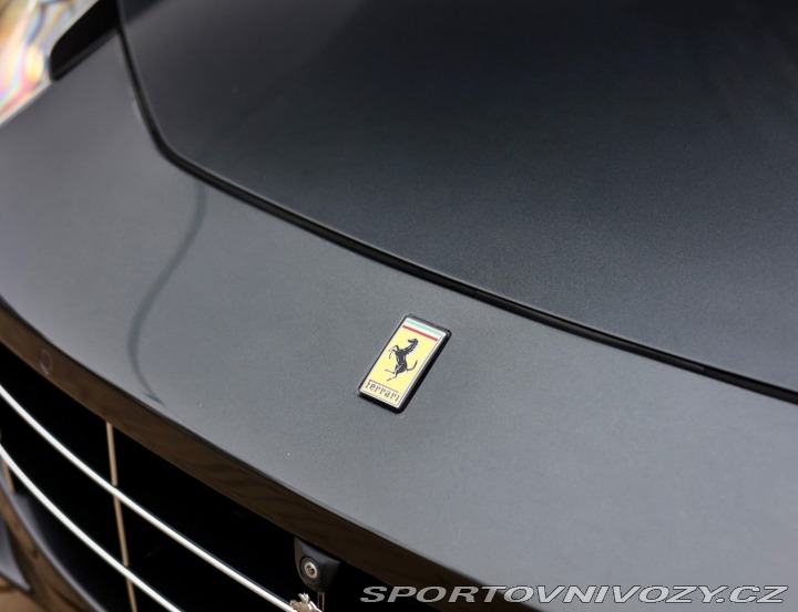 Ferrari FF 6.3 V12 4x4 *V záruke*Zd 2012