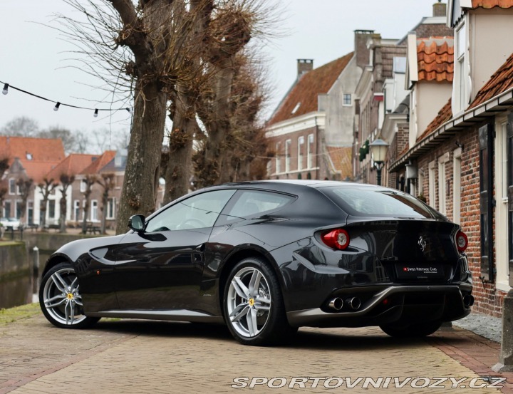 Ferrari FF 6.3 V12 4x4 *V záruke*Zd 2012