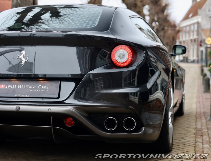 Ferrari FF 6.3 V12 4x4 *V záruke*Zd 2012