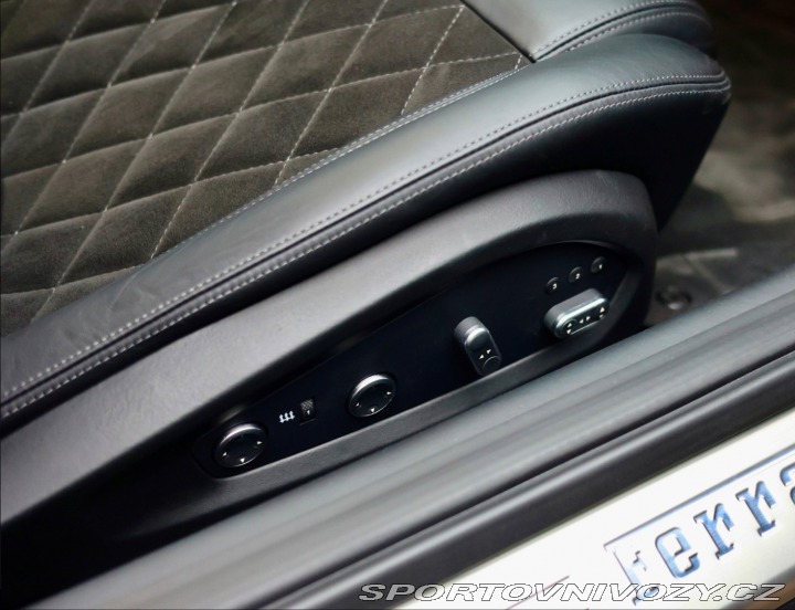 Ferrari FF 6.3 V12 4x4 *V záruke*Zd 2012