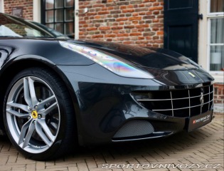 Ferrari FF 6.3 V12 4x4 *V záruke*Zd 2012