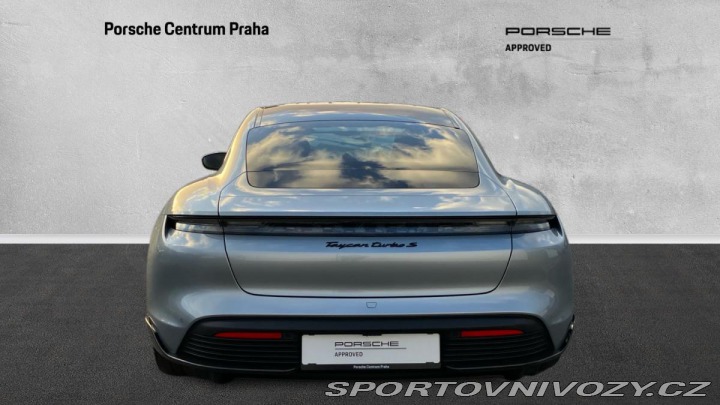 Porsche Taycan Turbo S 2022