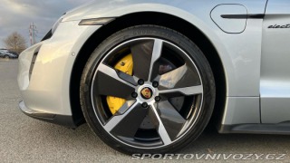 Porsche Taycan Turbo S 2022