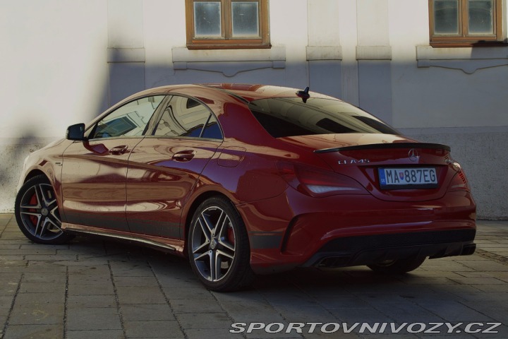 Mercedes-Benz CLA Kupé 45AMG 4MATIC, 265kW 2014