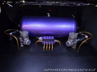 Volkswagen Ostatní modely Passat b6 2005
