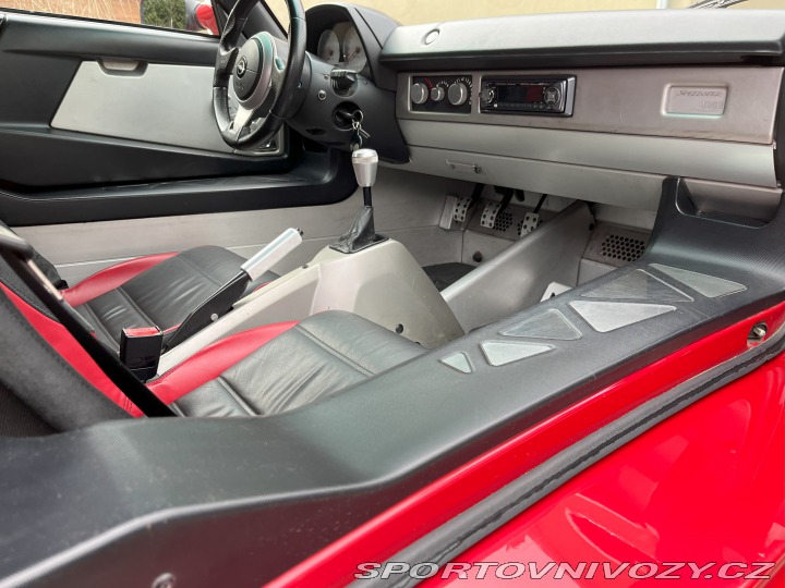 Opel Speedster 2,2i 2001