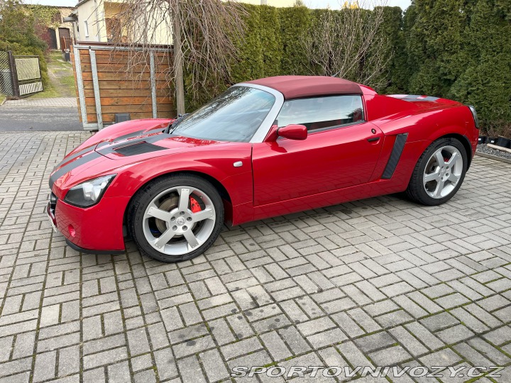 Opel Speedster 2,2i 2001