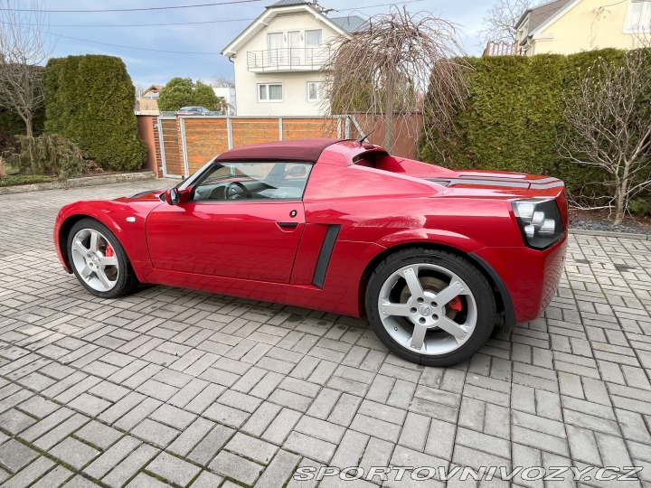 Opel Speedster 2,2i 2001
