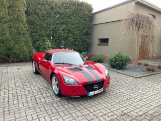 Opel Speedster 2,2i 2001