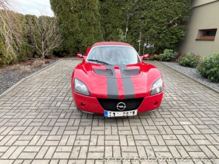 Opel Speedster 2,2i 2001