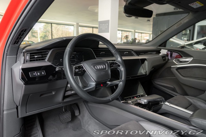 Audi Ostatní modely e-tron 55 quattro Advanced 2020