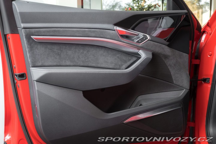 Audi Ostatní modely e-tron 55 quattro Advanced 2020