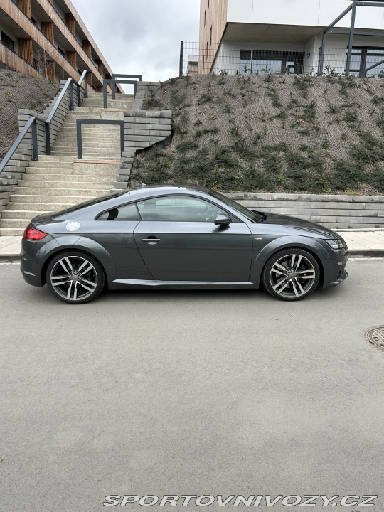 Audi TT S-Line 2015