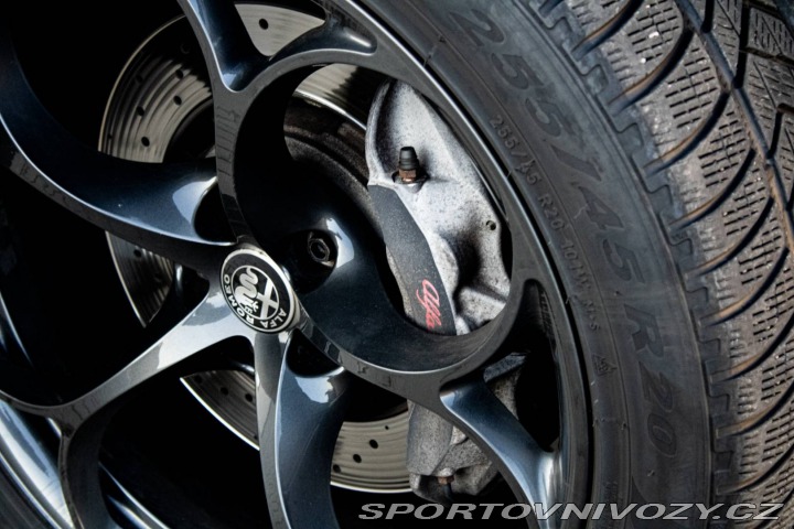 Alfa Romeo Stelvio 2.9 V6 Twin Turbo Q4 Qua 2018