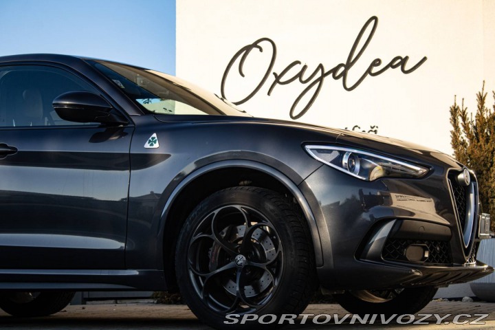 Alfa Romeo Stelvio 2.9 V6 Twin Turbo Q4 Qua 2018
