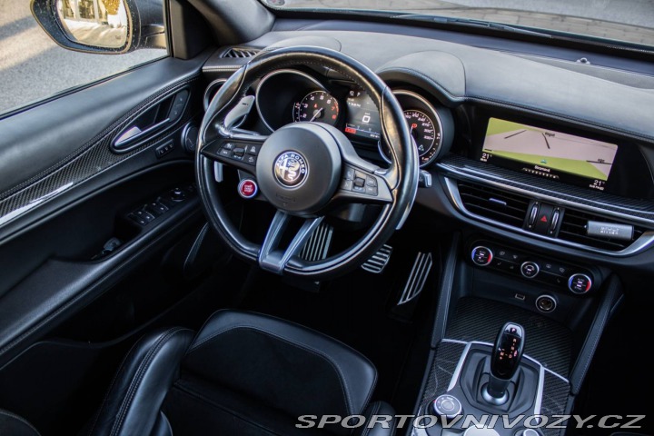 Alfa Romeo Stelvio 2.9 V6 Twin Turbo Q4 Qua 2018