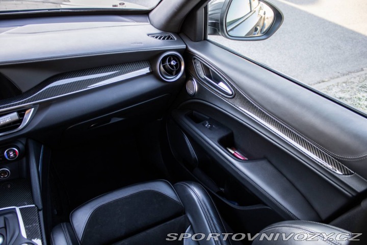 Alfa Romeo Stelvio 2.9 V6 Twin Turbo Q4 Qua 2018