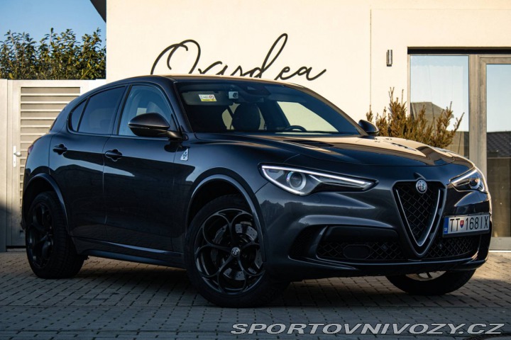 Alfa Romeo Stelvio 2.9 V6 Twin Turbo Q4 Qua 2018