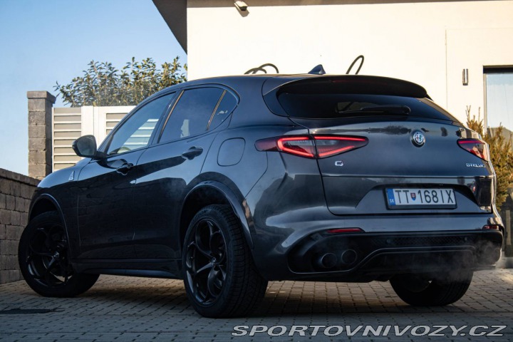 Alfa Romeo Stelvio 2.9 V6 Twin Turbo Q4 Qua 2018