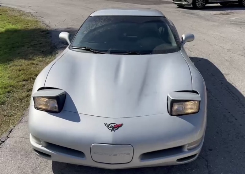 Chevrolet Corvette C5 manuál