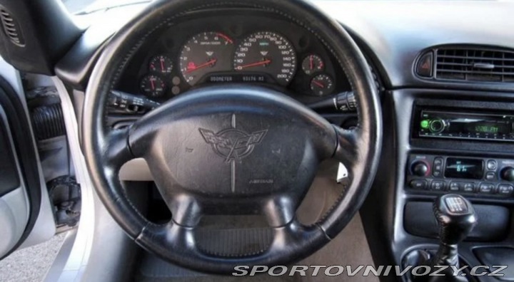 Chevrolet Corvette C5 manuál 1998