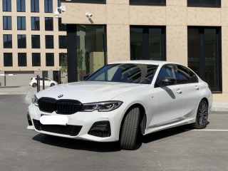 BMW 3 330i (G20)