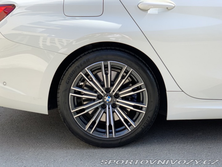 BMW 3 330i (G20) 2019