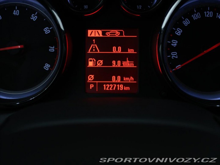 Opel Astra 1,6 Turbo 125kW AT 1.maji 2015