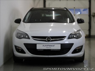 Opel Astra 1,6 Turbo 125kW AT 1.maji 2015