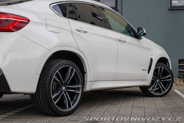 BMW X6 xDrive 30d M packet - So 2016