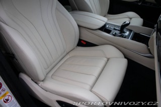 BMW X6 xDrive 30d M packet - So 2016