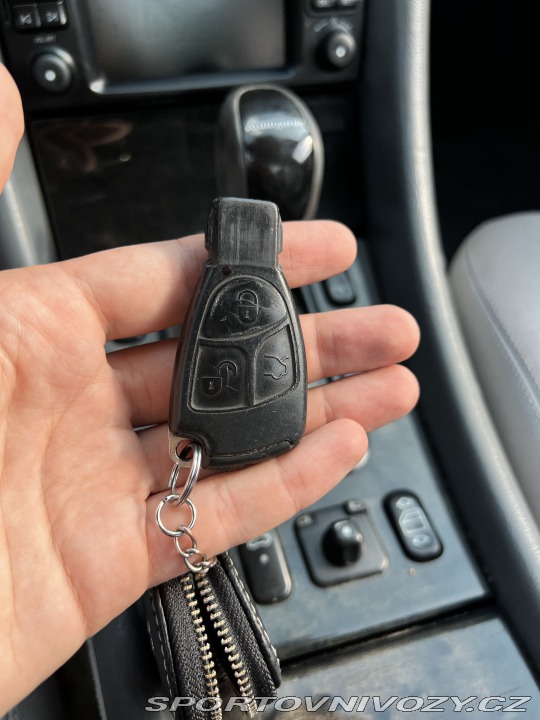 Mercedes-Benz CLK 2001