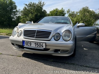 Mercedes-Benz CLK  2001