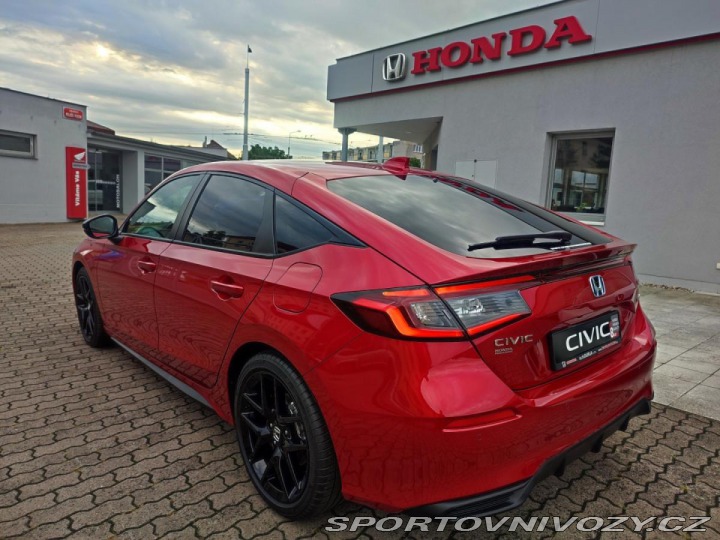 Honda Civic 2.0 e:HEV SPORT skladem 2025