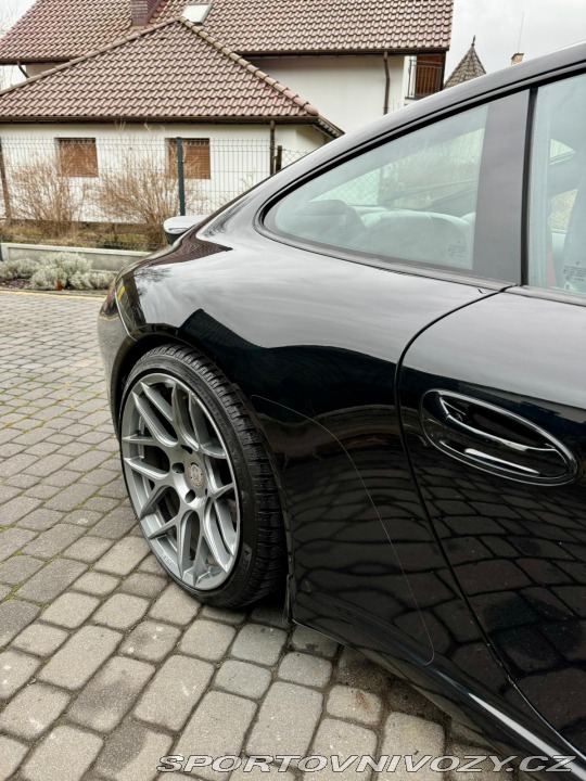 Porsche 911 Carrera S 2006