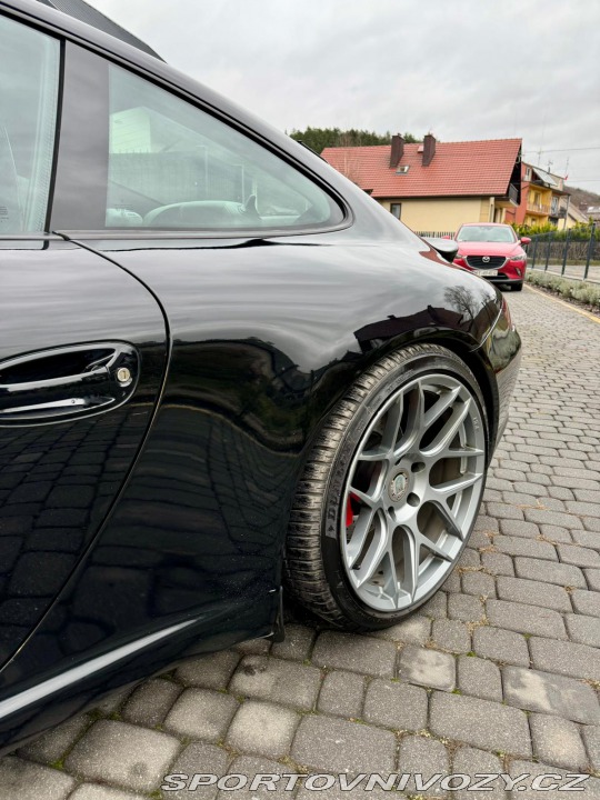 Porsche 911 Carrera S 2006