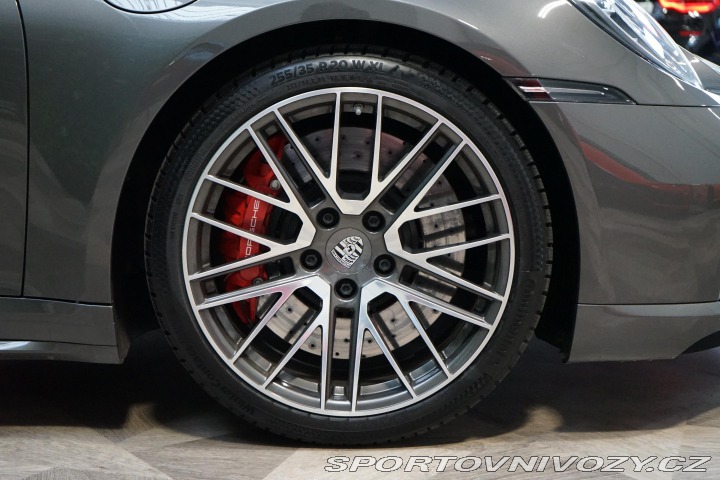 Porsche 911 992 Turbo Matrix Bose Zár 2022