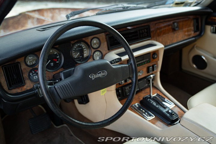 Ostatní značky Ostatní modely Daimler XJ DOUBLE SIX 1988