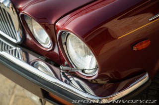 Ostatní značky Ostatní modely Daimler XJ DOUBLE SIX 1988