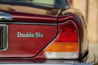 Ostatní značky Ostatní modely Daimler XJ DOUBLE SIX 1988