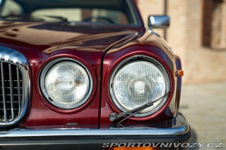 Ostatní značky Ostatní modely Daimler XJ DOUBLE SIX 1988